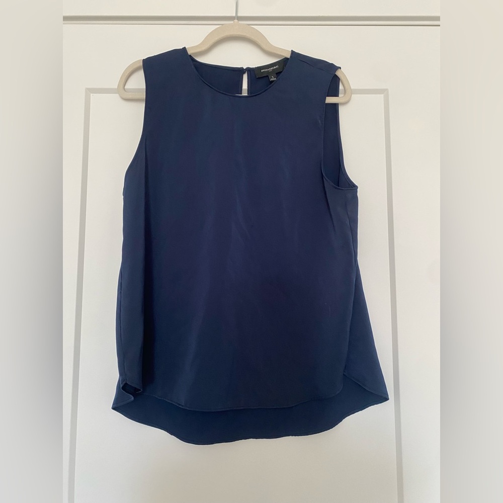 Banana Republic Navy Shell Tank - Size Large